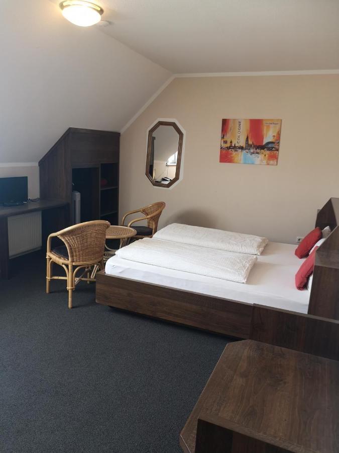 Hotel Koeln-Bonn Bornheim  Extérieur photo