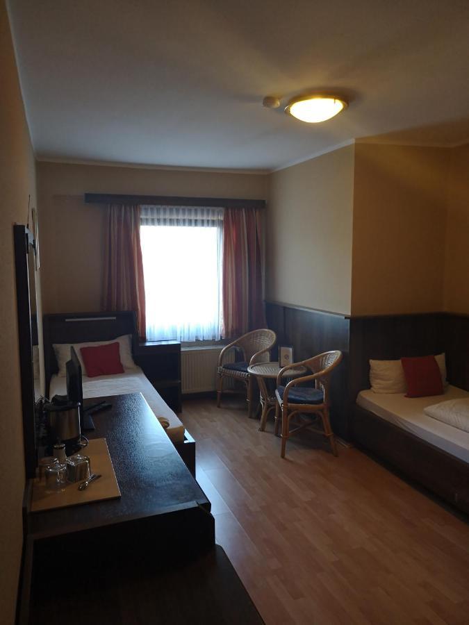 Hotel Koeln-Bonn Bornheim  Extérieur photo
